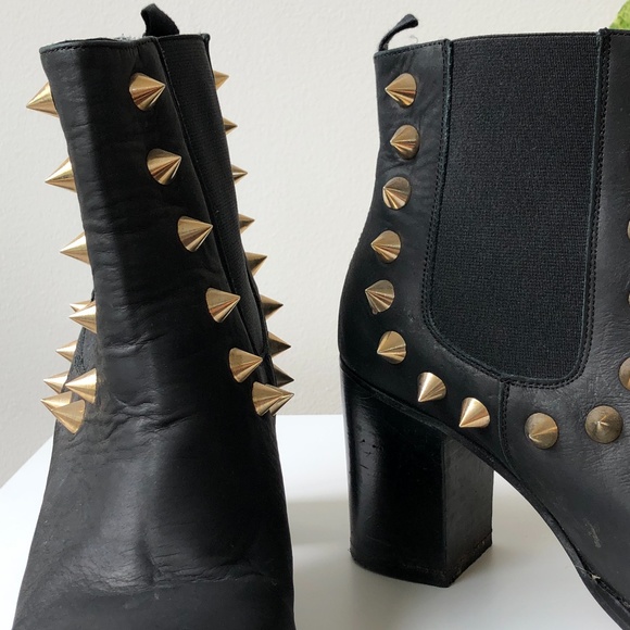 BLACK GOLD STUDDED BOOTS - Picture 5 of 7